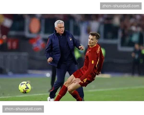 坎波斯谈巴黎圣日耳曼新项目，强调青训与恩里克执教理念契合俱乐部长期规划