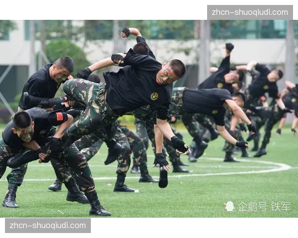 “澳大利亚军方举办首届军队内部综合格斗锦标赛”